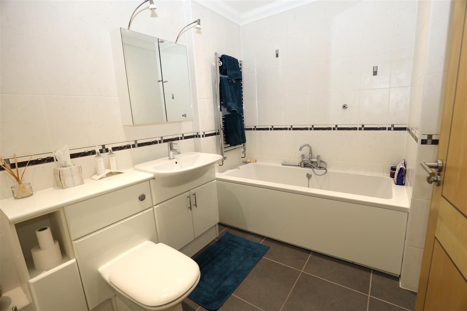 Apartment 5 Littlewest, Southerndown, Vale of Glamorgan, CF32 0PY